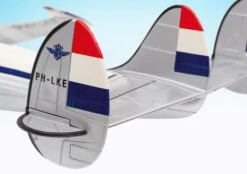 Schuco Lockheed L1049 G Super Constellation "KLM - The Flying Dutchman" -Schuco 403552001 schuco lockheed l1049 g super constellation klm the flying dutchman 4