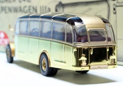 Schuco Saurer L4C Alpenwagen IIIa "Limited Gold Edition" -Schuco 450000025 schuco saurer l4c alpenwagen iiia limited gold edition 5