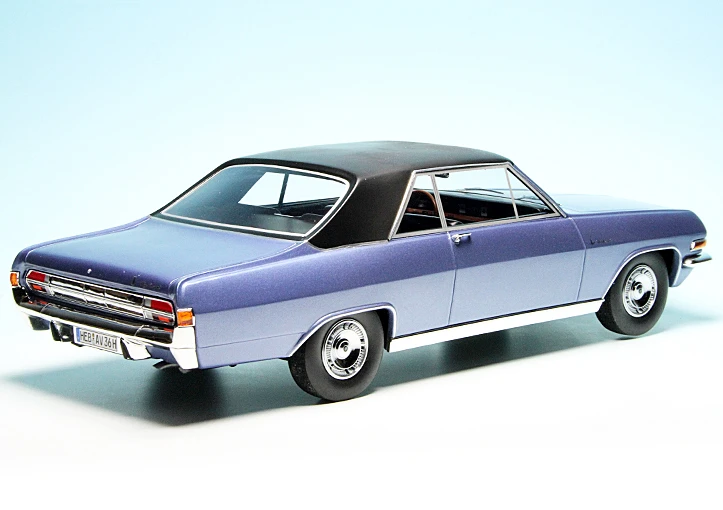 Schuco Opel Diplomat A Coupé 2 Schuco Opel Diplomat A Coupé – Bild 2