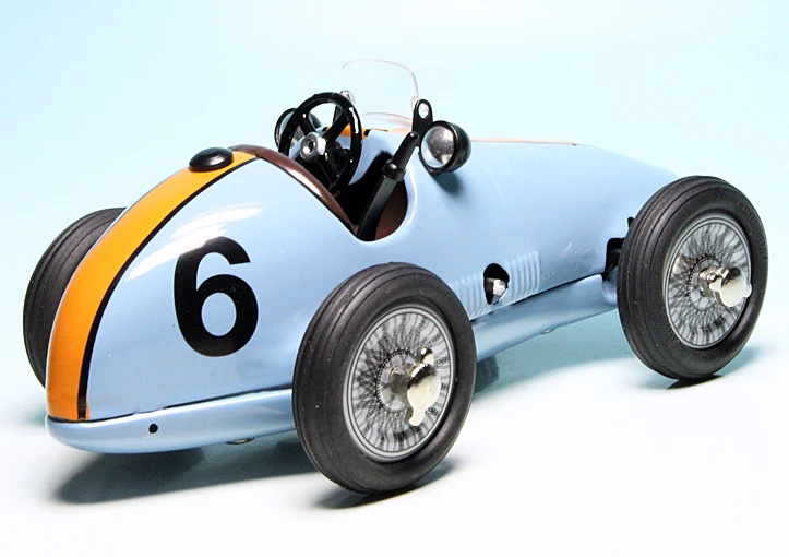 Schuco Grand-Prix-Racer 1075 / 1070 Ferrari Monoposto Rennwagen Als Montagekasten 2 Schuco Grand-Prix-Racer 1075 / 1070 Ferrari Monoposto Rennwagen Als Montagekasten – Bild 2