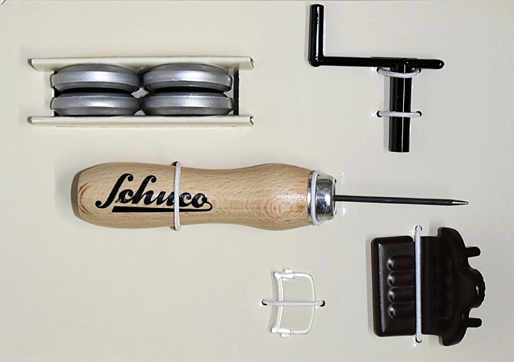 Schuco Auto Union Typ C Rennwagen / Schuco Studio II Montage-Grand-Prix 4 Schuco Auto Union Typ C Rennwagen / Schuco Studio II Montage-Grand-Prix – Bild 4