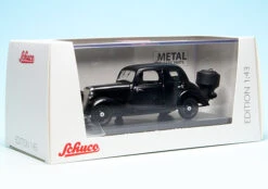 Schuco Mercedes Benz 170V Limousine Mit Holzvergaser "Schwarzmarkthändler" -Schuco 450242900 schuco mercedes benz 170v limousine mit holzvergaser schwarzmarkthaendler 6