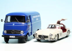 Schuco Mercedes Benz L 319 D Kastenwagen Mit PKW-Anhänger Und 300SL Flügeltürer "Mercedes Benz Service" -Schuco 450253900 schuco mercedes benz l 319 d kastenwagen mit pkwanhaenger und 300sl fluegeltuerer mercedes benz service 2