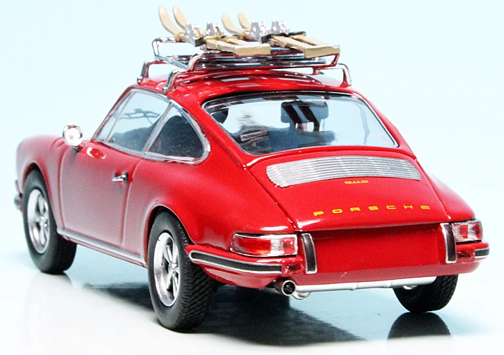 Schuco Porsche 911 S Coupé "Skiurlaub" 6 Schuco Porsche 911 S Coupé "Skiurlaub" – Bild 6