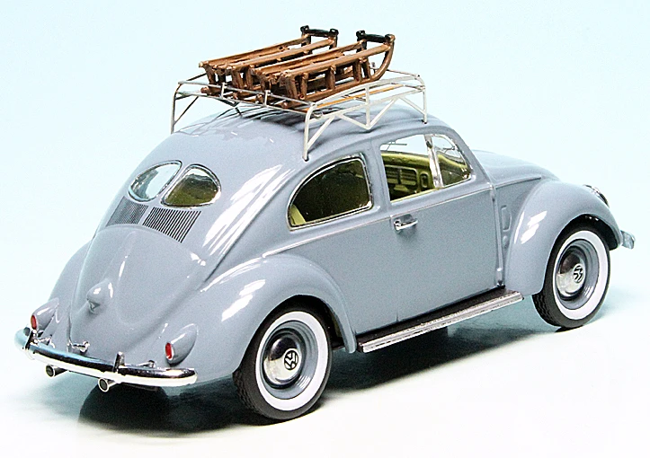 Schuco VW Brezelkäfer "Schlittenpartie" 2 Schuco VW Brezelkäfer "Schlittenpartie" – Bild 2