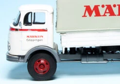 Schuco Mercedes Benz LP911 Pritsche/Plane "Märklin" -Schuco 450309900 schuco mercedes benz lp911 pritscheplane maerklin 3