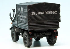 Schuco Mercedes Benz Unimog U 406 Pritsche/Plane "35 Jahre MBMC" -Schuco 450314300 schuco mercedes benz unimog u 406 pritscheplane 35 jahre mbmc 5