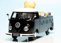 Schuco VW T1 Bulli Pritschenwagen "Schuco Christmas Special 2020" -Schuco 450358600 schuco vw t1 bulli pritschenwagen schuco christmas special 2020 2