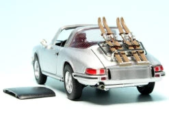 Schuco Porsche 911 S Targa "Skiurlaub" -Schuco 450367800 schuco porsche 911 s targa skiurlaub 5
