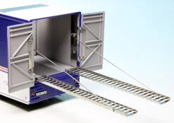 Schuco Mercedes Benz O 317 K Renntransporter "Team Rothmans Porsche" 11 Schuco Mercedes Benz O 317 K Renntransporter "Team Rothmans Porsche" -Schuco 450373100 schuco mercedes benz o 317 k renntransporter team rothmans porsche 4