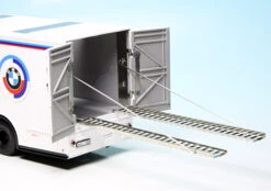 Schuco Mercedes Benz O 317 K Renntransporter "BMW Motorsport" -Schuco 450373200 schuco mercedes benz o 317 k renntransporter bmw motorsport 4