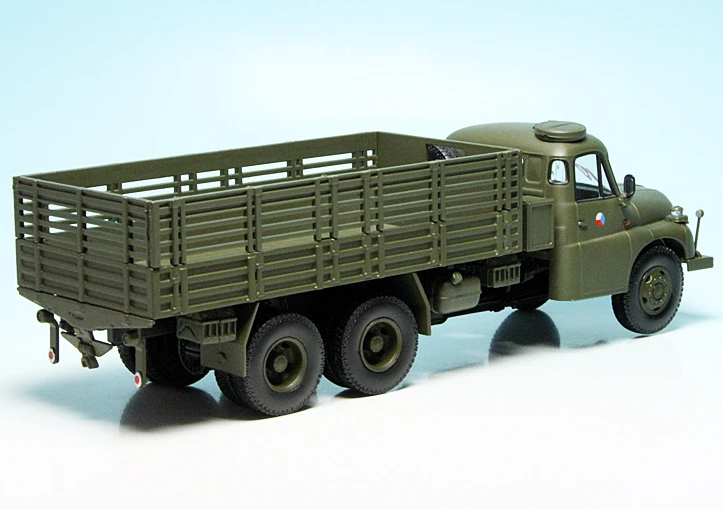 Schuco Tatra T148 6X6 Pritschenwagen "Armáda Ceské Republiky ACR" 2 Schuco Tatra T148 6X6 Pritschenwagen "Armáda Ceské Republiky ACR" – Bild 2