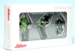 Schuco Figuren-Set Mit Drei Mechanikern "John Deere" -Schuco 450391500 schuco figurenset mit drei mechanikern john deere 4