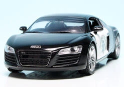 Schuco Audi R8 4.2 FSI V8 Quattro Coupé (2006) "Police - California Highway Patrol" -Schuco 450478600 schuco audi r8 42 fsi v8 quattro coup 2006 police california highway patrol 2