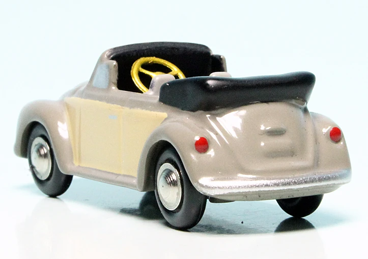 Schuco Piccolo VW Käfer Cabriolet Als Montagekasten 5 Schuco Piccolo VW Käfer Cabriolet Als Montagekasten – Bild 5