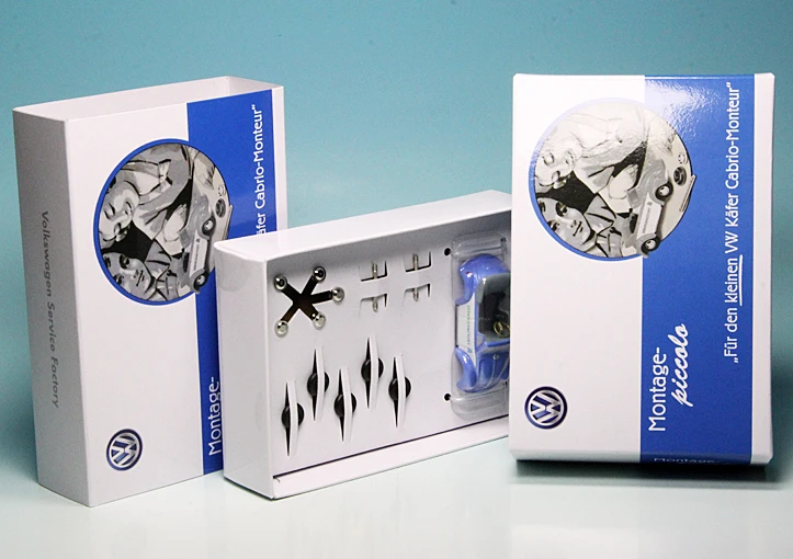 Schuco Piccolo VW Käfer Cabriolet Als Montagekasten "Volkswagen Service Factory" 7 Schuco Piccolo VW Käfer Cabriolet Als Montagekasten "Volkswagen Service Factory" – Bild 7