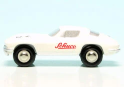 Schuco Piccolo Chevrolet Corvette C2 Stingray Coupé "Schuco Spielwarenmesse 2020" -Schuco 450566100 schuco piccolo chevrolet corvette c2 stingray coup schuco spielwarenmesse 2020 3