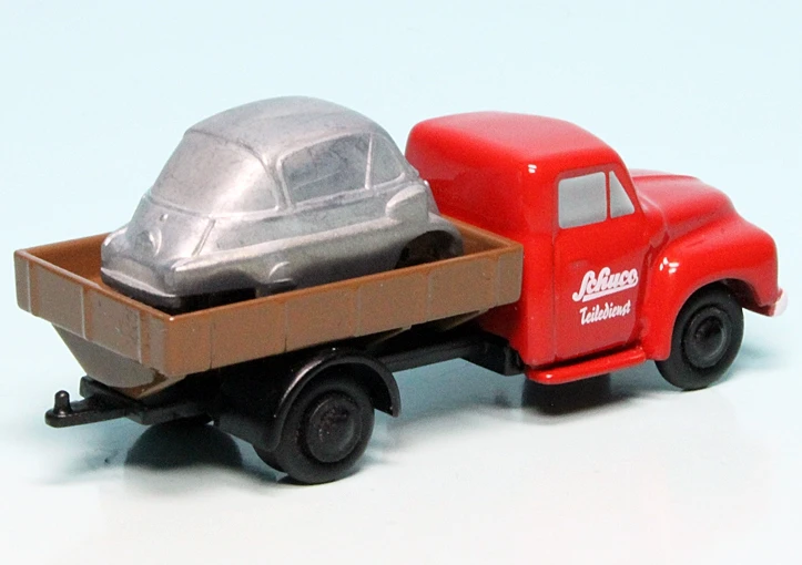 Schuco Piccolo Opel Blitz 1,75t Pritschen-LKW Mit BMW Isetta 250 Karosserie "Schuco Teiledienst" 2 Schuco Piccolo Opel Blitz 1,75t Pritschen-LKW Mit BMW Isetta 250 Karosserie "Schuco Teiledienst" – Bild 2