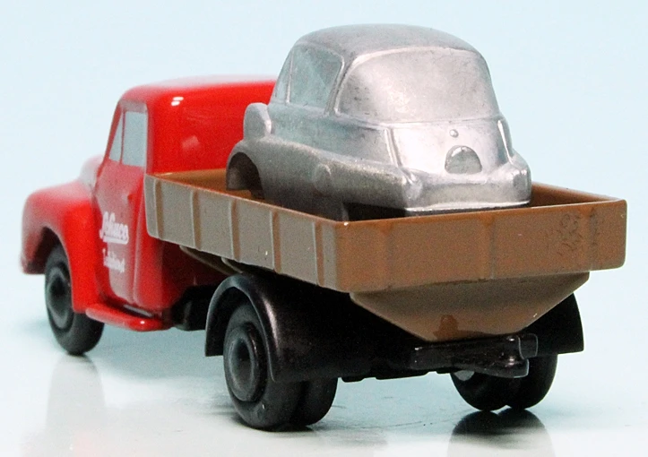 Schuco Piccolo Opel Blitz 1,75t Pritschen-LKW Mit BMW Isetta 250 Karosserie "Schuco Teiledienst" 5 Schuco Piccolo Opel Blitz 1,75t Pritschen-LKW Mit BMW Isetta 250 Karosserie "Schuco Teiledienst" – Bild 5
