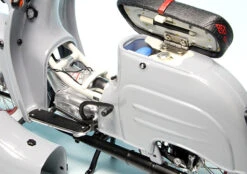 Schuco Simson KR 51/1 "Schwalbe" (1968-1980) "Custumized III" -Schuco 450649400 schuco simson kr 511 schwalbe 19681980 custumized iii 4