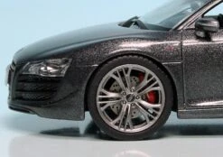 Schuco Audi R8 GT (2010) -Schuco 450722800 Schuco Audi R8 GT 2010 z4