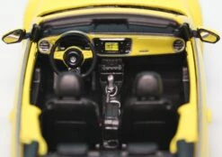 Schuco VW Beetle Cabriolet (2012) -Schuco 450747600 Schuco VW Beetle Cabriolet 2012 z5