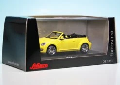 Schuco VW Beetle Cabriolet (2012) -Schuco 450747600 Schuco VW Beetle Cabriolet 2012 z7