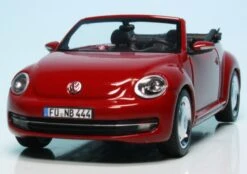Schuco VW Beetle Cabriolet (2012) -Schuco 450747700 Schuco VW Beetle Cabriolet 2012 z3