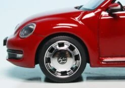 Schuco VW Beetle Cabriolet (2012) -Schuco 450747700 Schuco VW Beetle Cabriolet 2012 z4