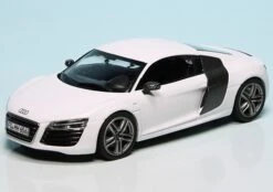 Schuco Audi R8 V10 Coupé (2012)