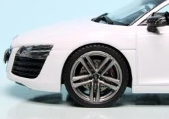 Schuco Audi R8 V10 Coupé (2012) -Schuco 450750300 Schuco Audi R8 V10 Coup 2012 z4