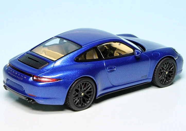 Schuco Porsche 911 Carrera 4 GTS Coupé (991/1) (2014) 2 Schuco Porsche 911 Carrera 4 GTS Coupé (991/1) (2014) – Bild 2