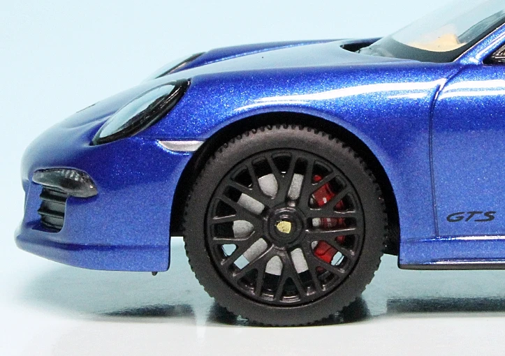 Schuco Porsche 911 Carrera 4 GTS Coupé (991/1) (2014) 4 Schuco Porsche 911 Carrera 4 GTS Coupé (991/1) (2014) – Bild 4