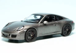 Schuco Porsche 911 Carrera 4 GTS Coupé (991/1) (2014)