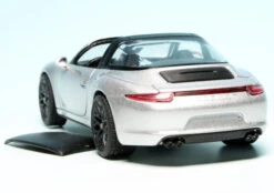 Schuco Porsche 911 Targa 4 GTS (991/1) (2015) -Schuco 450759800 schuco porsche 911 targa 4 gts 9911 2015 5