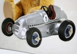 Schuco Blechschild "Schuco Studio & Bär" -Schuco 450851700 Schuco Blechschild Schuco Studio amp Br z3