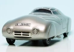 Schuco Hanomag Diesel Weltrekordwagen -Schuco 450893400 Schuco Hanomag Diesel Weltrekordwagen z3