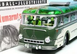 Schuco Magirus-Deutz O6500 Reisebus "Wunder Von Bern" -Schuco 450893600 Schuco Magirus Deutz O6500 Reisebus Wunder von Bern z3