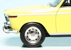 Schuco BMW 2002 Baur-Cabrio -Schuco 450908500 schuco bmw 2002 baurcabrio 3