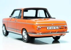 Schuco BMW 2002 Baur-Cabrio 12 Schuco BMW 2002 Baur-Cabrio -Schuco 450908600 schuco bmw 2002 baurcabrio 5