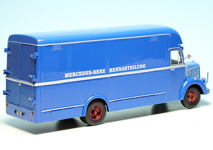 Schuco Mercedes Benz O3500 Renntransporter "Mercedes Benz Rennabteilung" 2 Schuco Mercedes Benz O3500 Renntransporter "Mercedes Benz Rennabteilung" – Bild 2