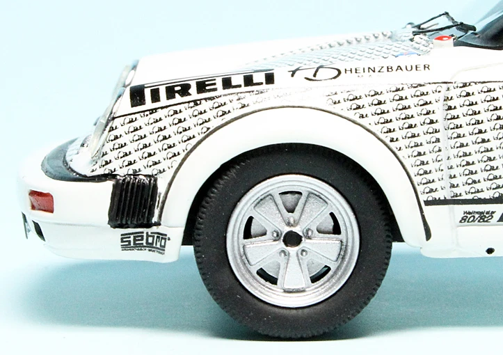 Schuco Porsche 911 Rennwagen "Röhrl X 911" 4 Schuco Porsche 911 Rennwagen "Röhrl X 911" – Bild 4