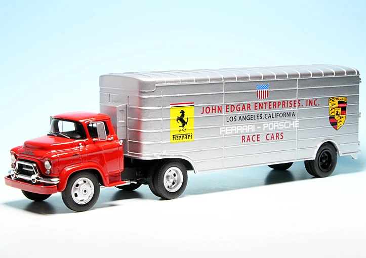 Schuco GMC Fruehauf Renntransporter "John Edgar Enterprises Porsche-Ferrari" 1 Schuco GMC Fruehauf Renntransporter "John Edgar Enterprises Porsche-Ferrari"