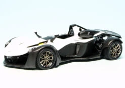 Schuco BAC Mono R (2019)