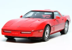 Schuco Chevrolet Corvette C4 Coupé (1983) -Schuco 450926500 schuco chevrolet corvette c4 coup 1983 2