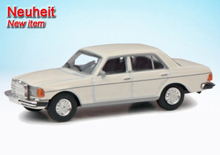 Schuco Mercedes Benz 280E Limousine (W123) (1975) 1 Schuco Mercedes Benz 280E Limousine (W123) (1975)