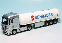 Schuco Mercedes Benz Actros (2011) Mit Unitas 2000 Tank-Auflieger "Schrader"