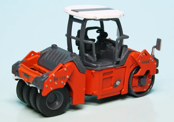 Schuco Hamm Tandemwalze HD+ 110 2 Schuco Hamm Tandemwalze HD+ 110 – Bild 2