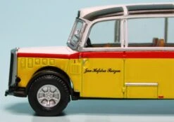 Schuco Saurer 4LC Alpenwagen IIIa "Jan Hofstra Reizen" -Schuco 452587900 Schuco Saurer 4LC Alpenwagen IIIa Jan Hofstra Reizen z4