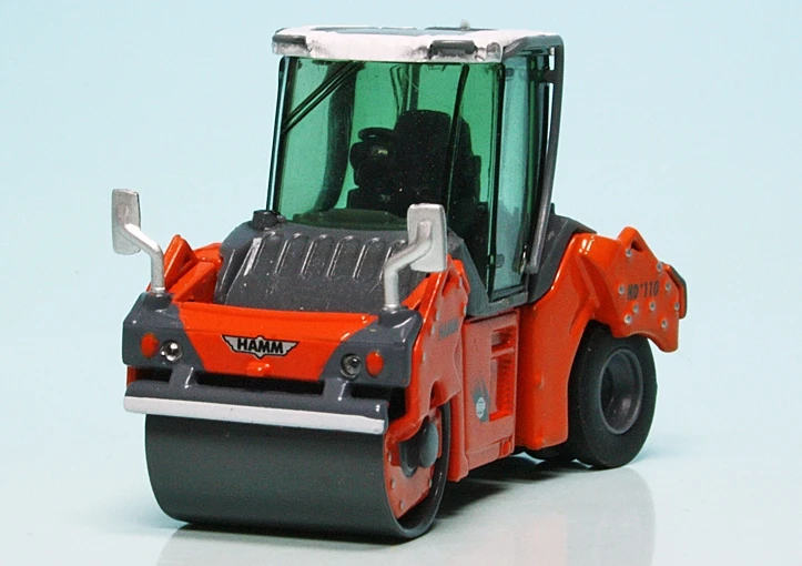 Schuco Hamm Straßenwalze HD+ 110 3 Schuco Hamm Straßenwalze HD+ 110 – Bild 3